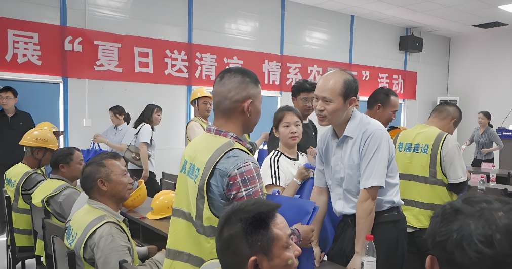 工資監管系統護航農民工！岳陽市啟動保障工資支付的“安薪”新計劃